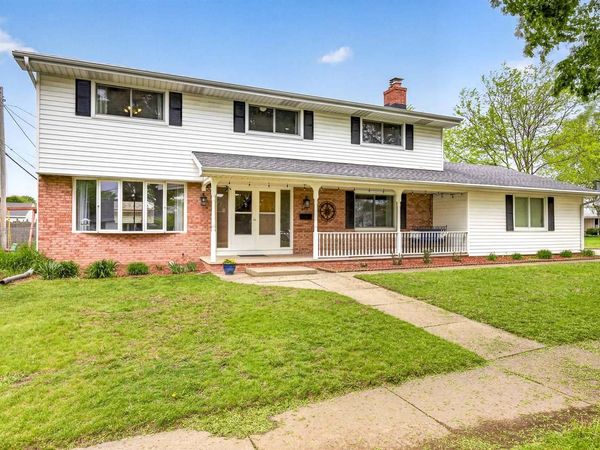 2615 N UNION STREET, Appleton, WI 54911