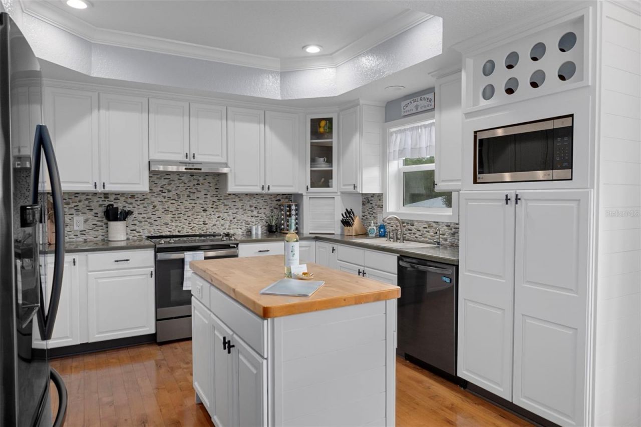 3625 N Suwannee Point , Crystal River, FL 34428 Photo
