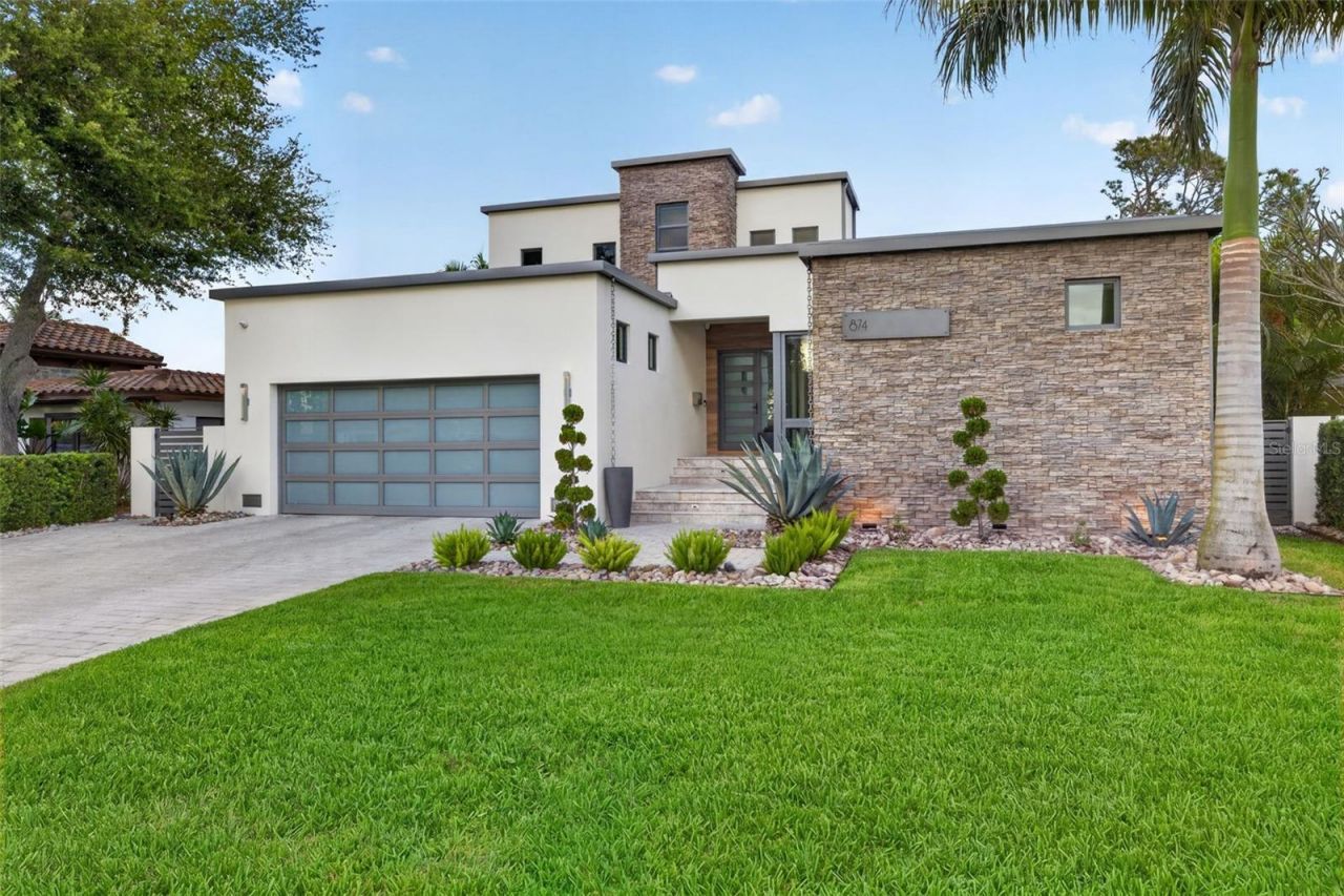 874 Placido Way Ne, Saint Petersburg, FL 33704 Photo