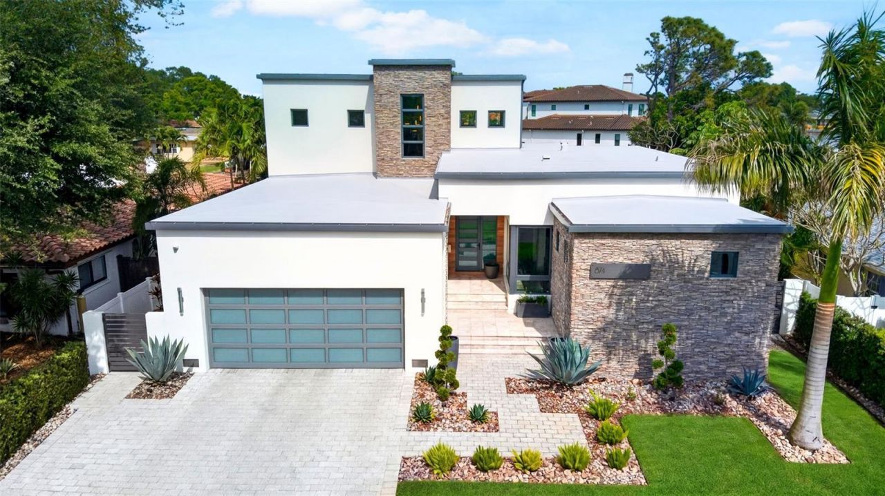 874 Placido Way Ne, Saint Petersburg, FL 33704 Photo