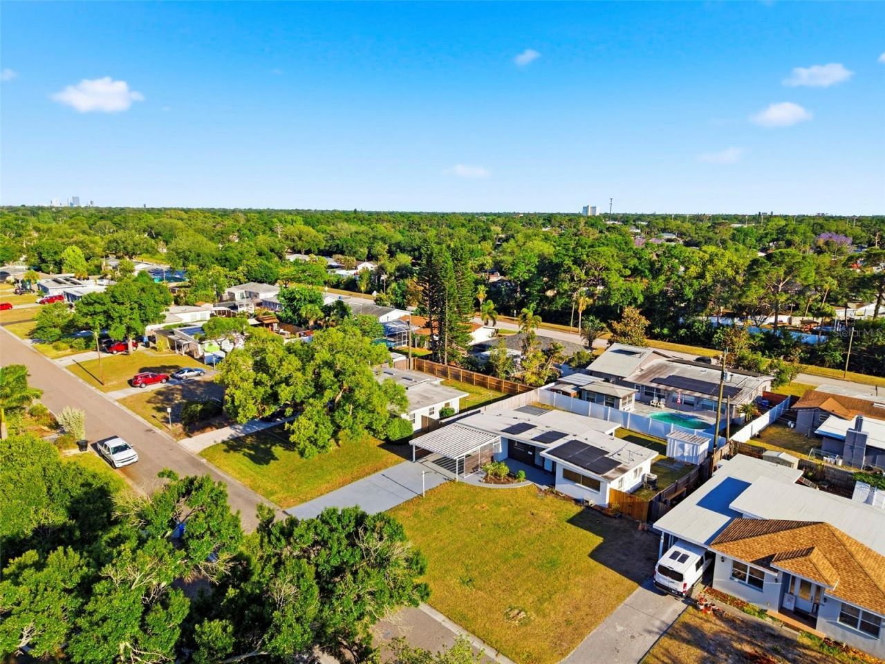6350 Hampton Drive N , Saint Petersburg, FL 33710 Photo