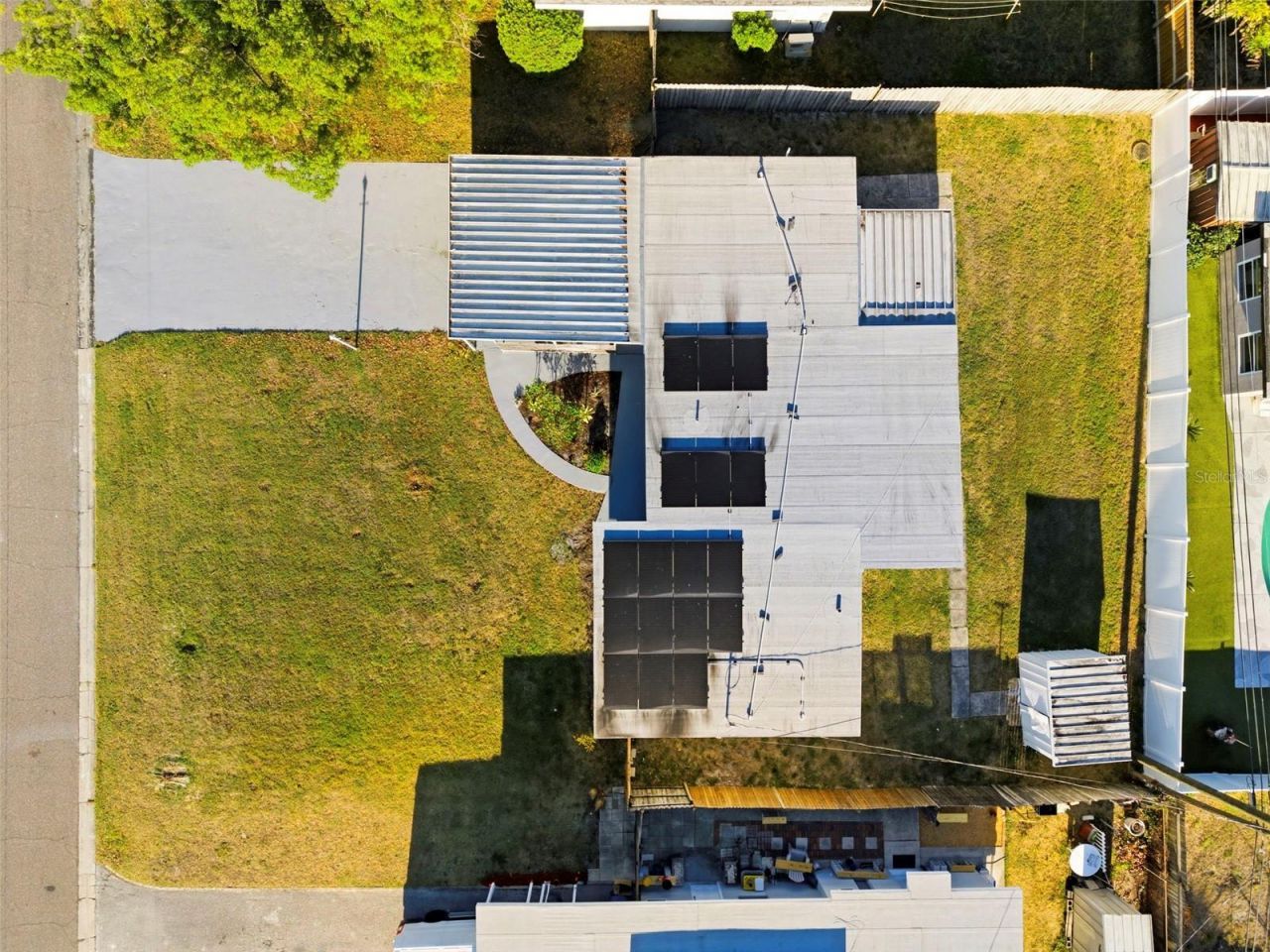 6350 Hampton Drive N , Saint Petersburg, FL 33710 Photo