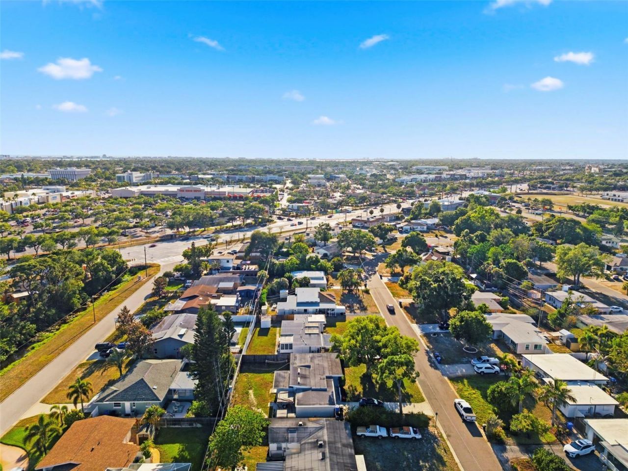 6350 Hampton Drive N , Saint Petersburg, FL 33710 Photo