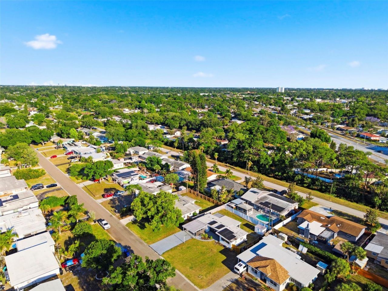 6350 Hampton Drive N , Saint Petersburg, FL 33710 Photo