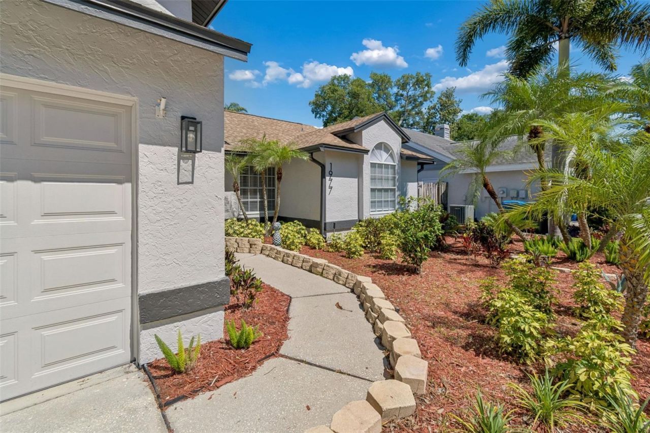 1977 Brookstone Way , Clearwater, FL 33760 Photo