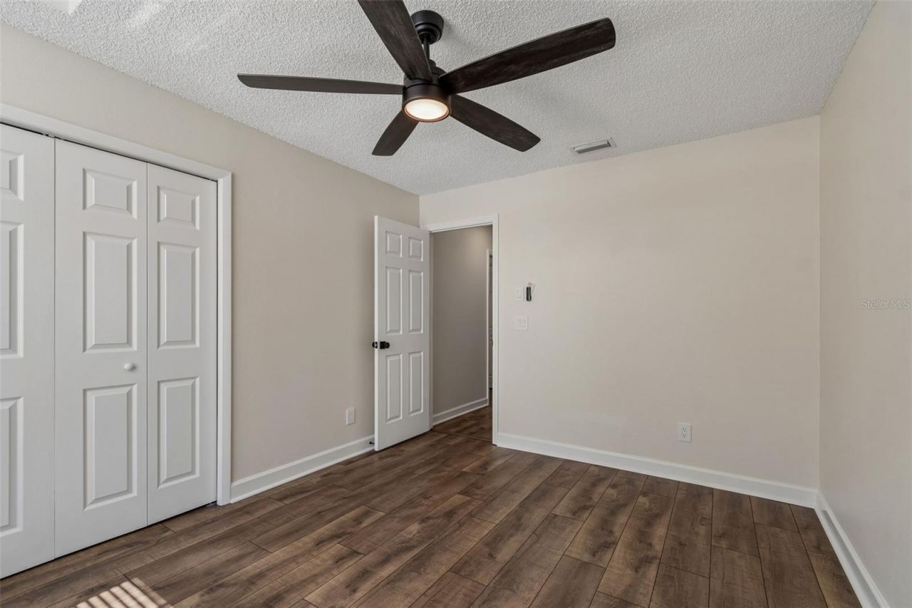 1977 Brookstone Way , Clearwater, FL 33760 Photo
