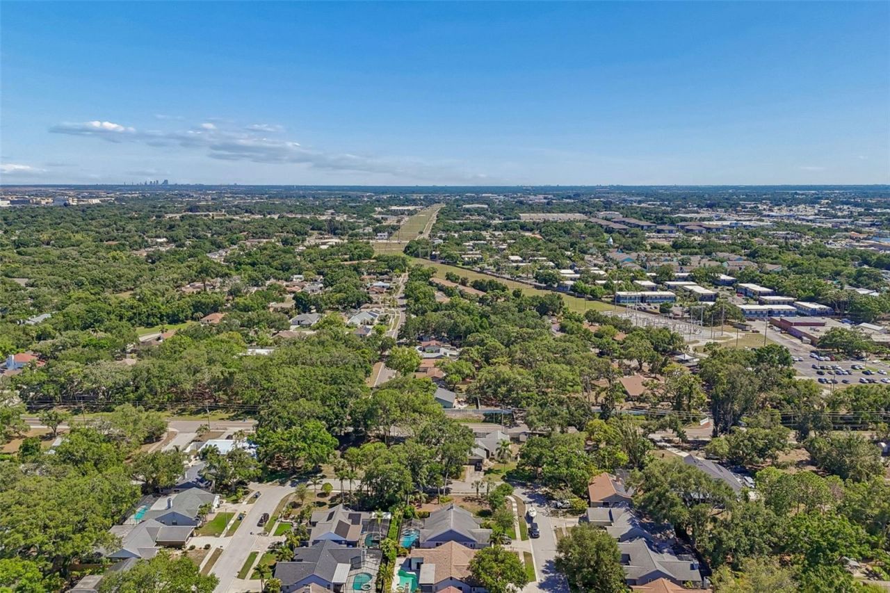 1977 Brookstone Way , Clearwater, FL 33760 Photo