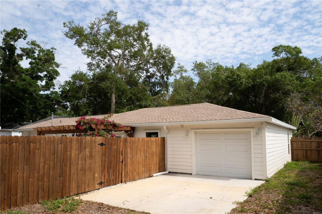 7979 48th Avenue N, Saint Petersburg, FL 33709 Photo