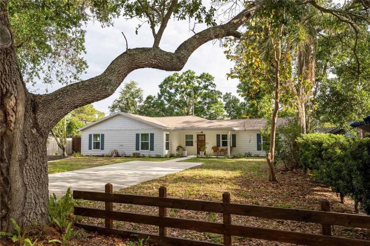7979 48th Avenue N, Saint Petersburg, FL 33709 Photo