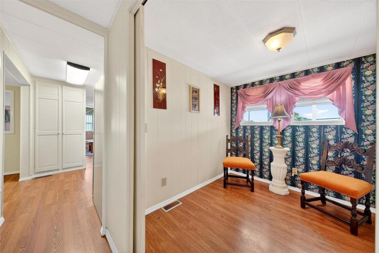 31643 Howard Street , Tavares, FL 32778 Photo