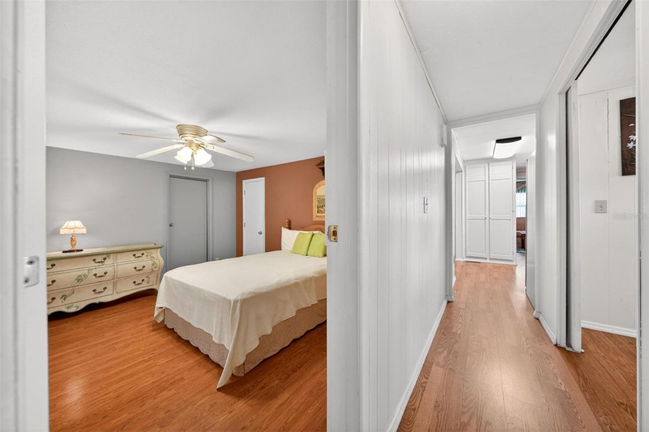31643 Howard Street , Tavares, FL 32778 Photo
