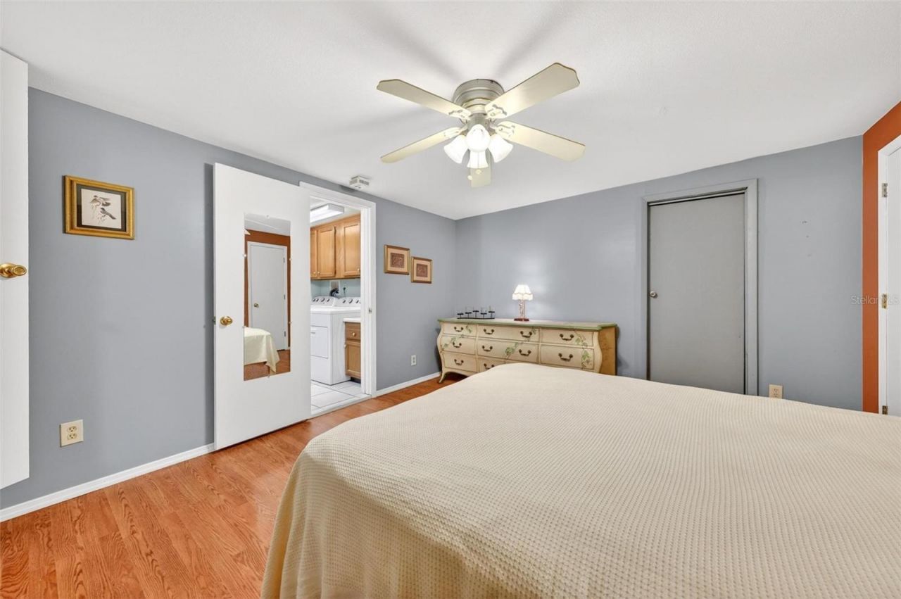 31643 Howard Street , Tavares, FL 32778 Photo