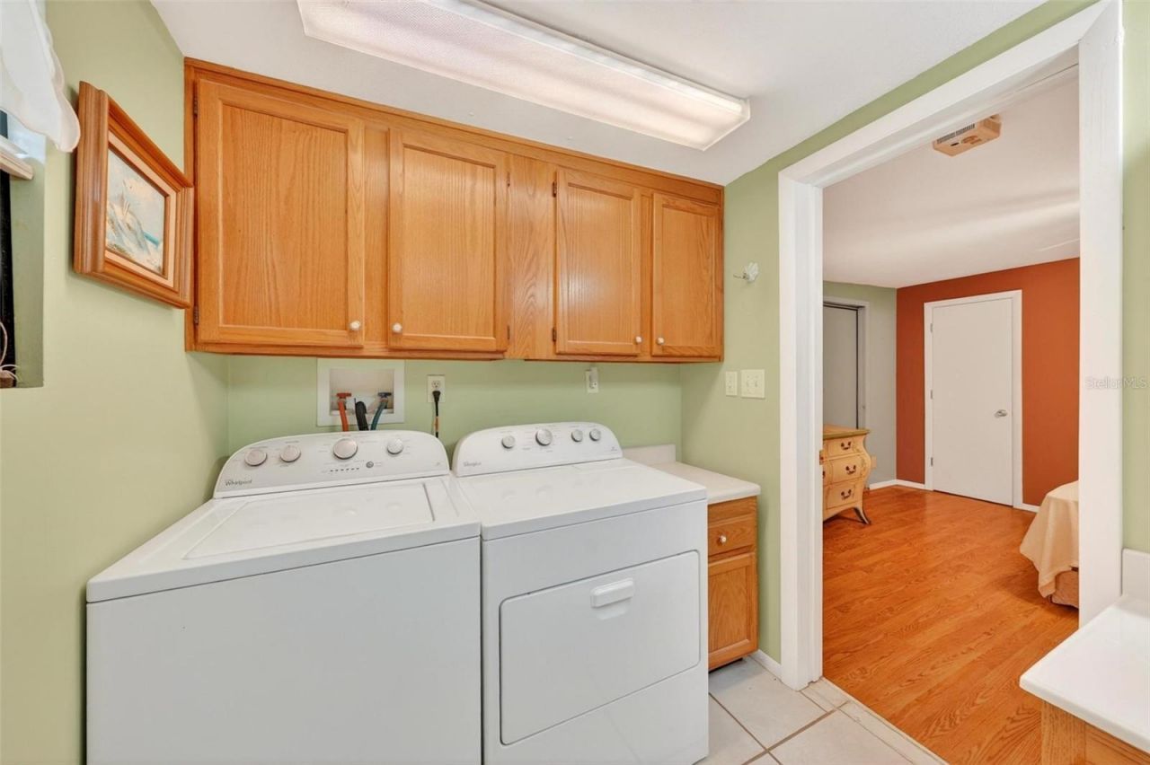 31643 Howard Street , Tavares, FL 32778 Photo