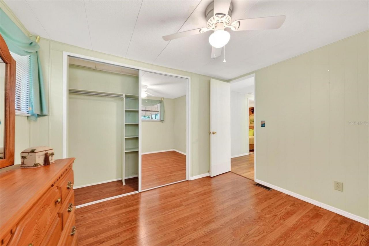 31643 Howard Street , Tavares, FL 32778 Photo
