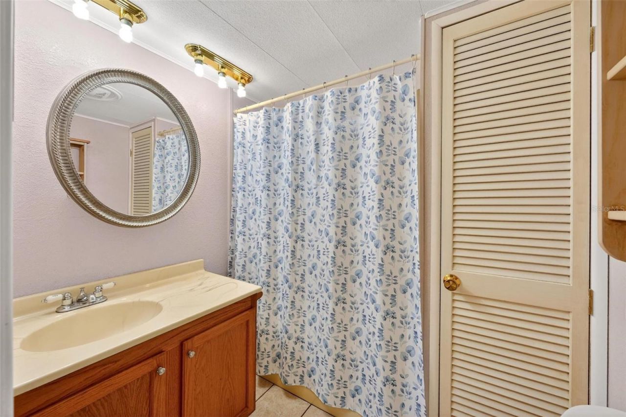 31643 Howard Street , Tavares, FL 32778 Photo