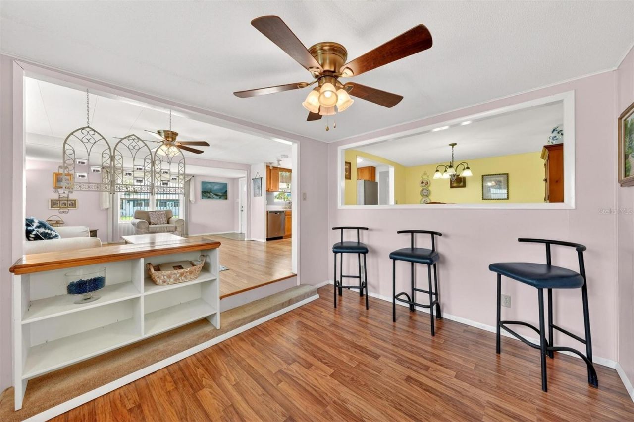 31643 Howard Street , Tavares, FL 32778 Photo
