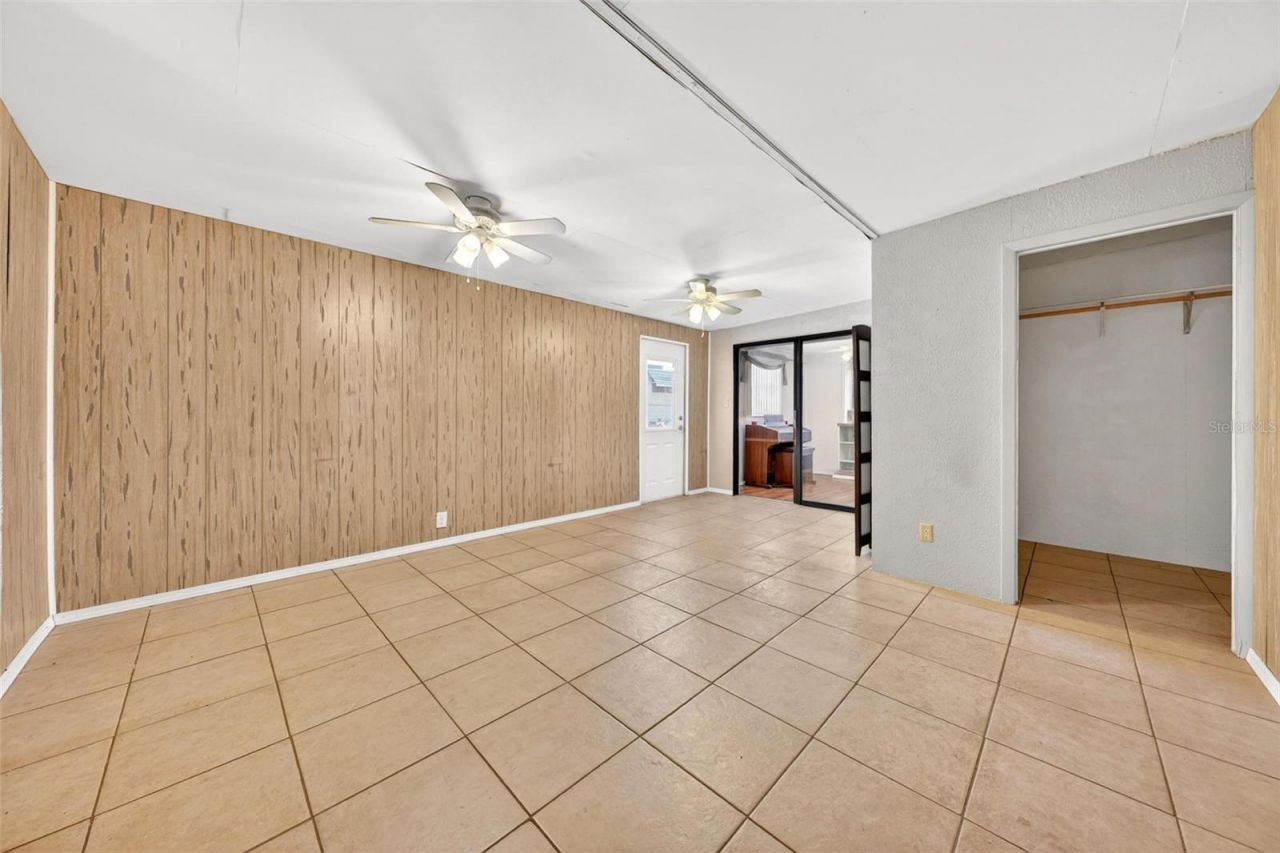 31643 Howard Street , Tavares, FL 32778 Photo
