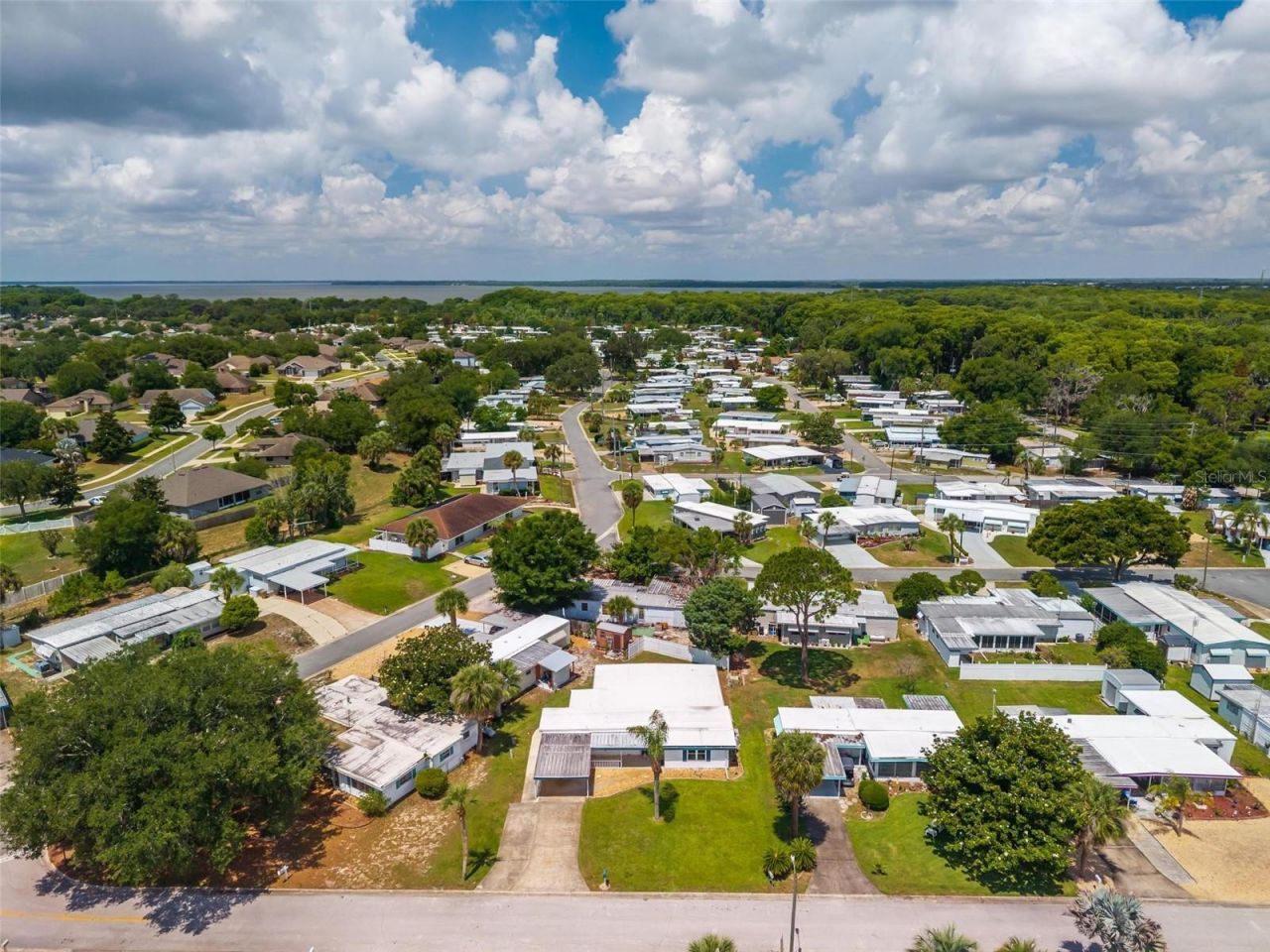 31643 Howard Street , Tavares, FL 32778 Photo