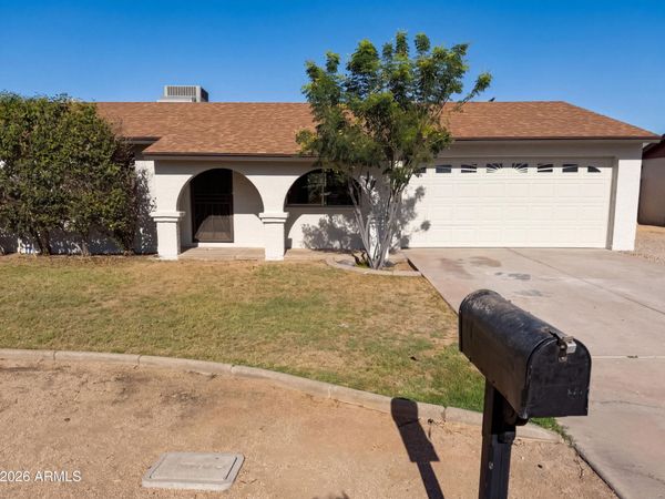 12028 N 41ST Drive, Phoenix, AZ 85029