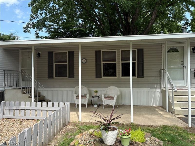 195 Spruce Lane, Mentor, OH 44060 Photo 1