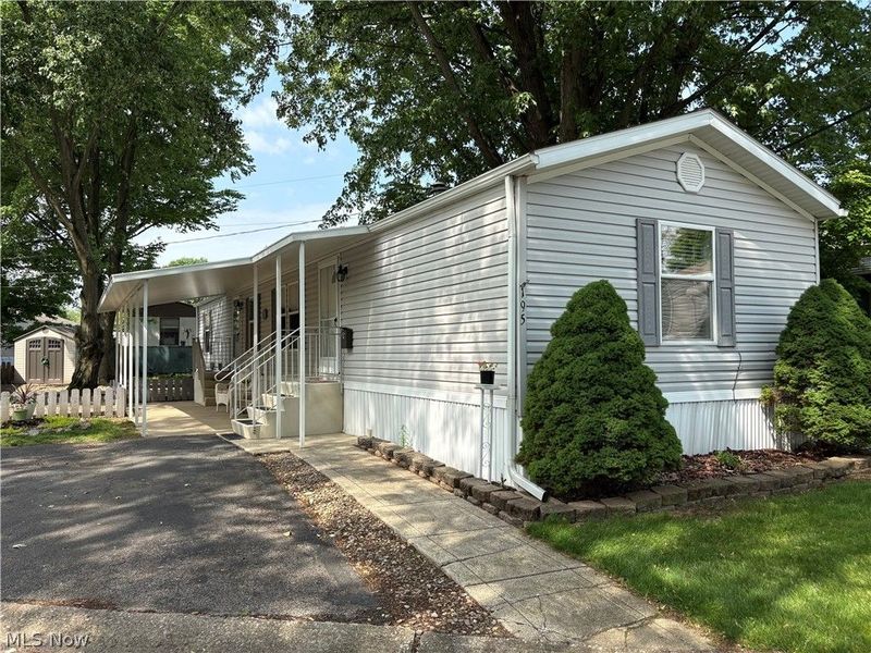 195 Spruce Lane, Mentor, OH 44060 Photo 3