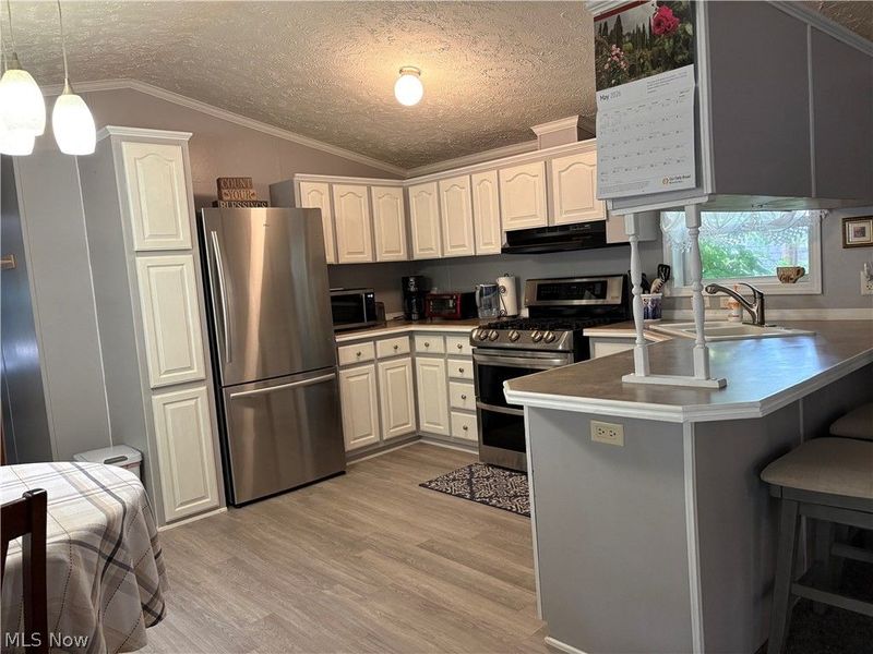 195 Spruce Lane, Mentor, OH 44060 Photo 9