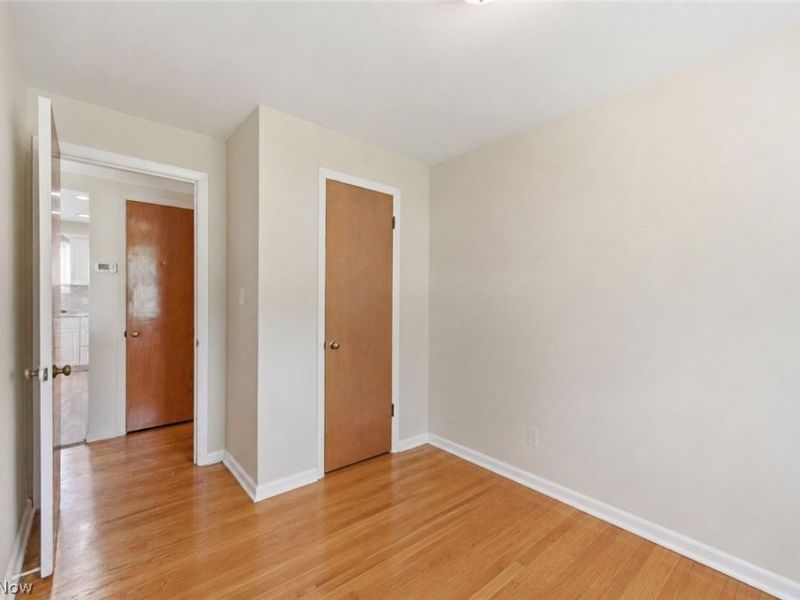 18313 Hazelwood Avenue, Maple Heights, OH 44137 Photo 18