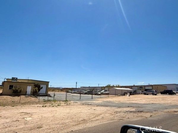 17565 Alder, Hesperia, CA 92345