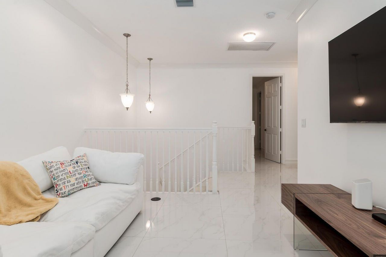 8092 Lemon Serpentine Lane, Delray Beach, FL 33446 Photo