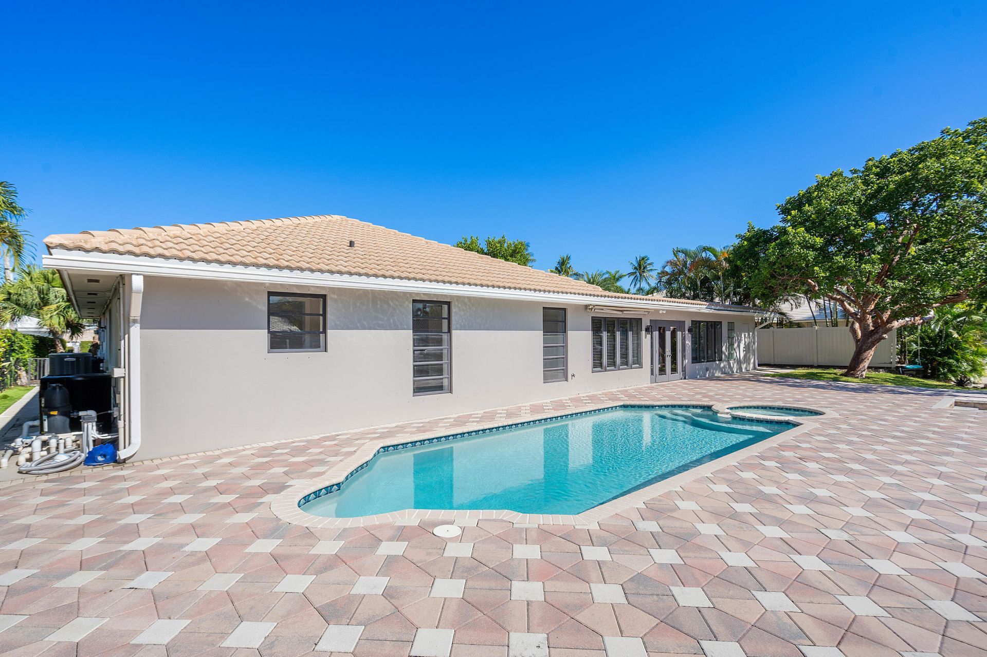 3731 NE 29th Avenue, Lighthouse Point, FL 33064 Photo