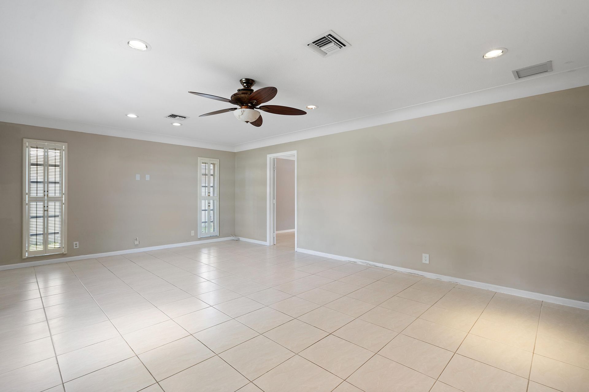 3731 NE 29th Avenue, Lighthouse Point, FL 33064 Photo