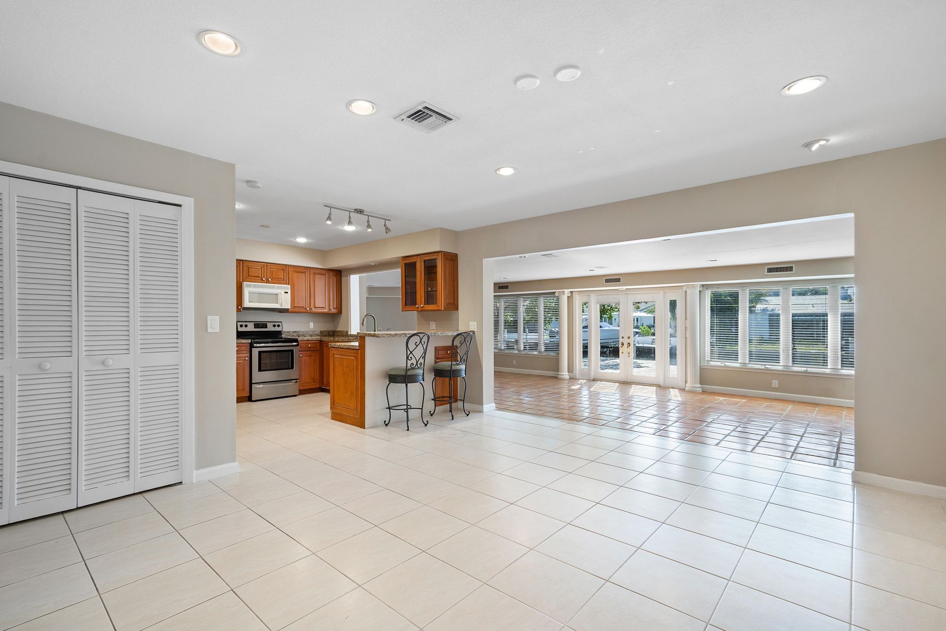 3731 NE 29th Avenue, Lighthouse Point, FL 33064 Photo