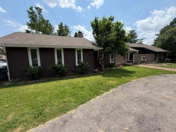 11709 W Harmony Lane, Olathe, KS 66062
