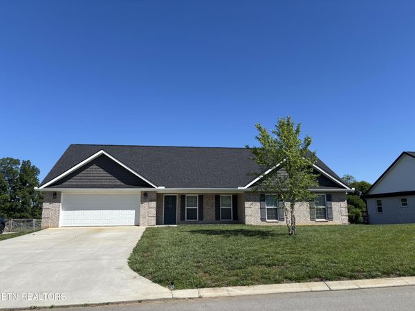 1015 Pathways Drive, Seymour, TN 37865