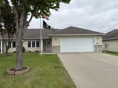 2500 4th Street NE, Waseca, MN 56093