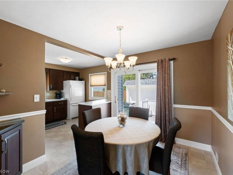 1244 W Miner Road, Mayfield Heights, OH 44124 Photo 9