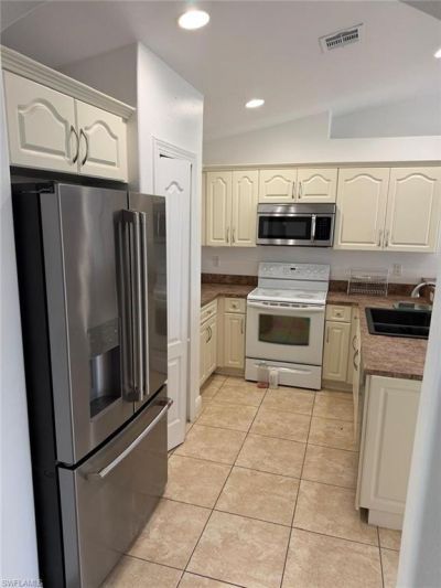 4048 33rd Ave Ne, Naples, FL 34120 Photo