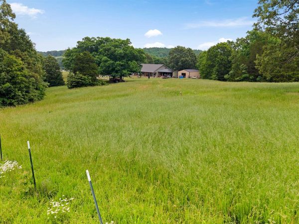 6053 N Central Avenue, Batesville, AR 72501