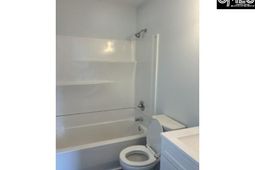 141 Parkwood Drive  photo 4