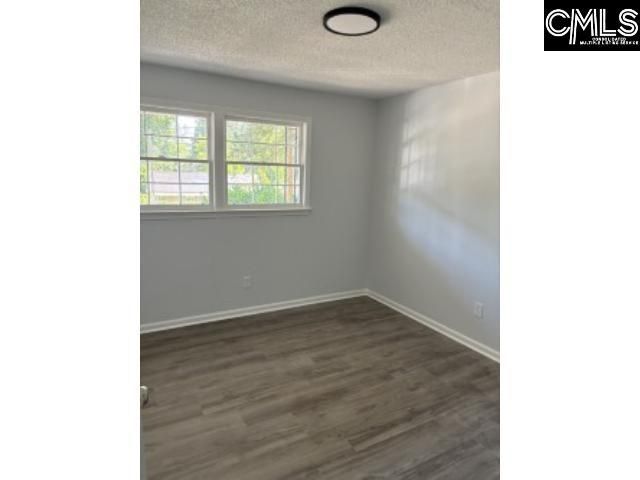 141 Parkwood Drive  Photo 9