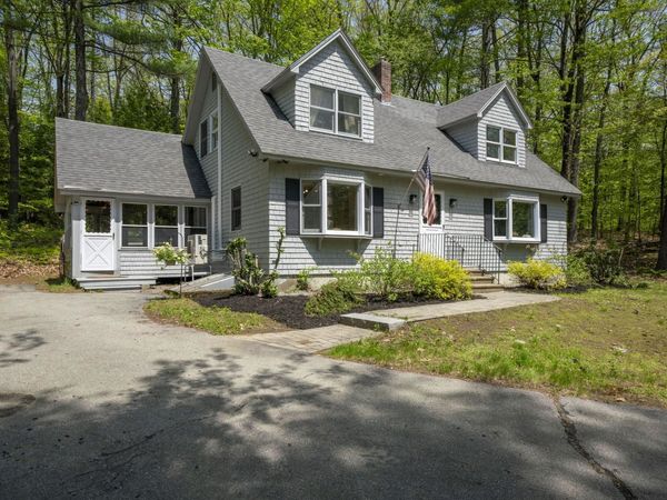 48 Queen Street, Boscawen, NH 03303
