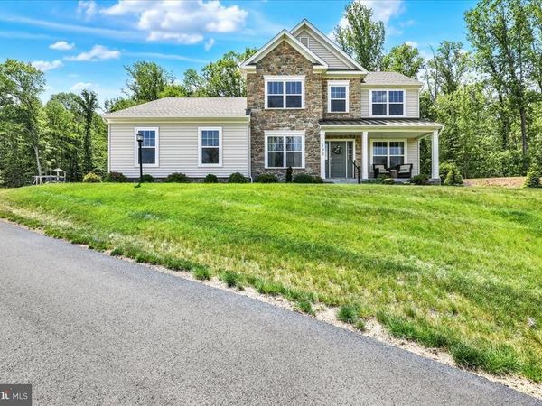 198 OAK GROVE ROAD, MORGANTOWN, PA 19543