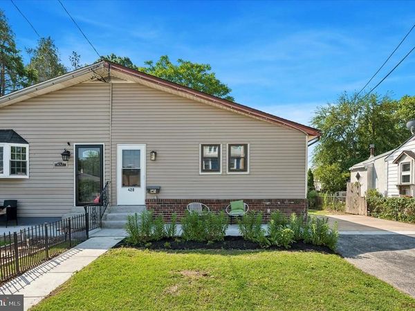 428 MANHATTAN STREET , ESSINGTON, PA 19029