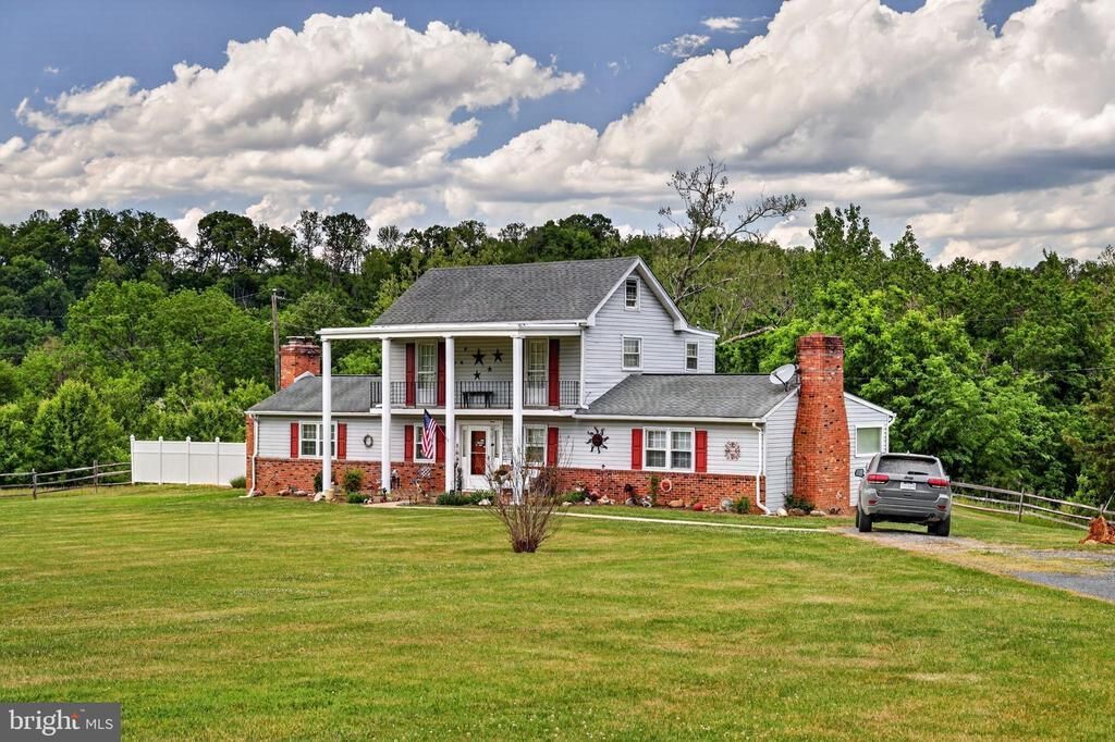 795 HIDEAWAY FARMS ROAD, EDINBURG, VA 22824
