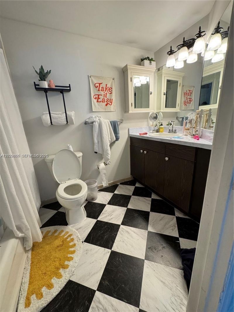 1250 S Miami Ave , Unit 2214, Miami, FL 33130 Photo
