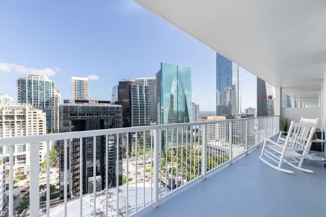 1250 S Miami Ave , Unit 2214, Miami, FL 33130 Photo
