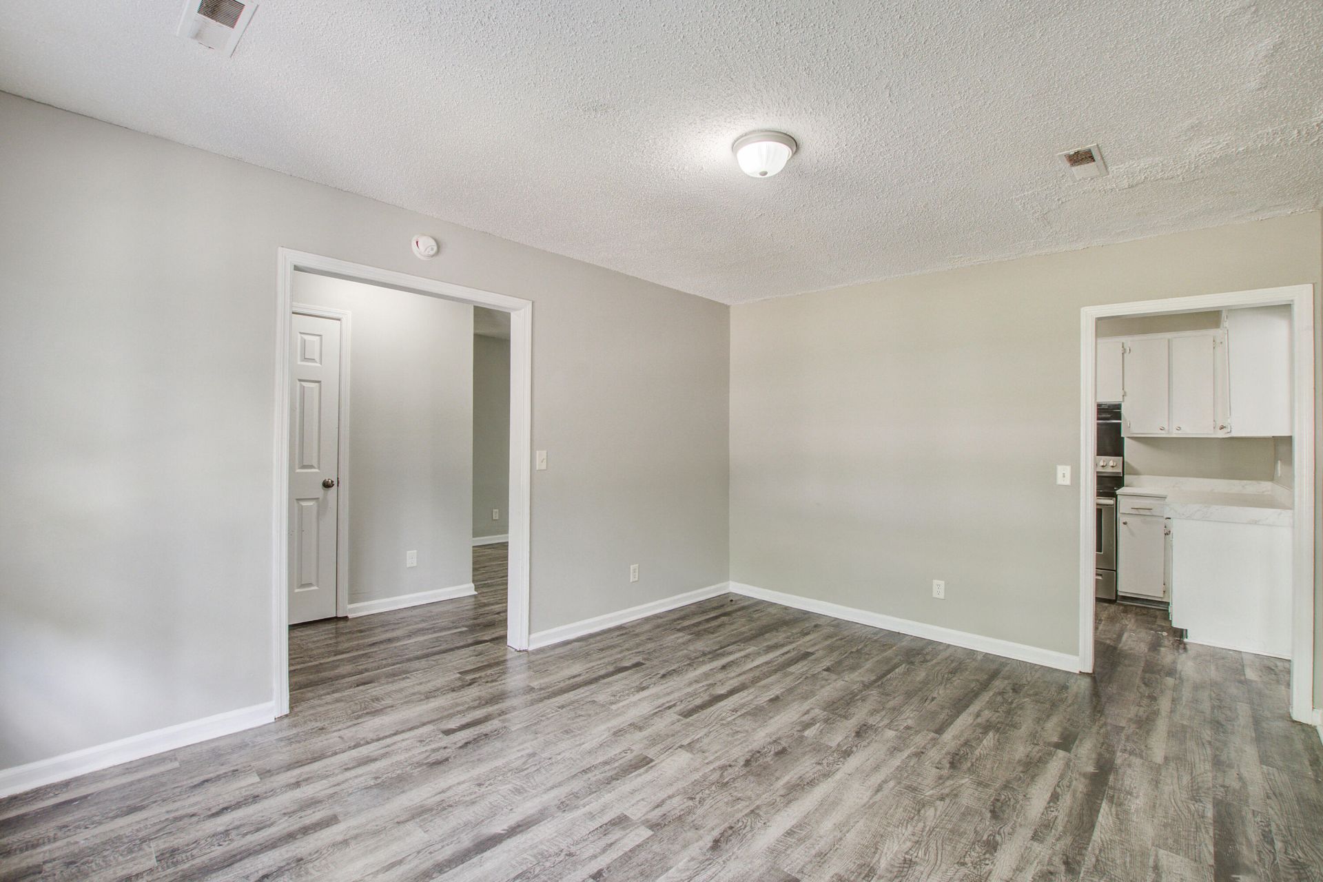 103 Water Oak Drive Photo 11