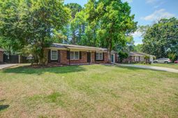 103 Water Oak Drive photo 4