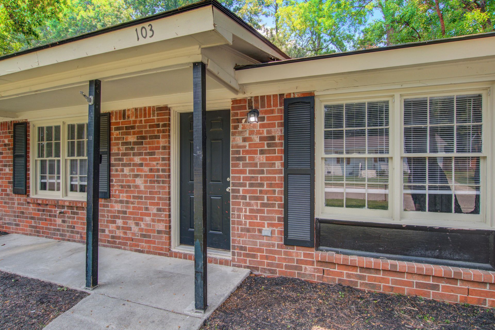 103 Water Oak Drive Photo 6