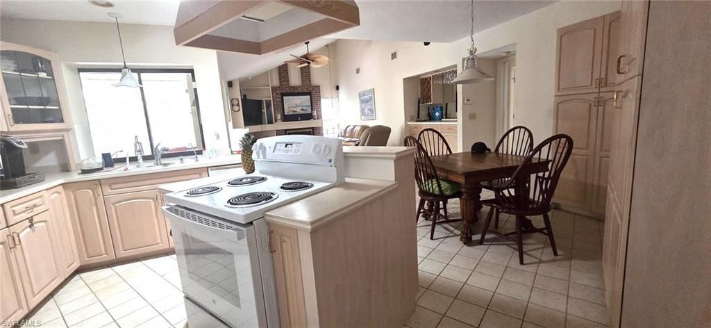 5869 Tallowood Cir, Fort Myers, FL 33919 Photo